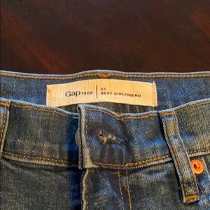 Gap Best Girlfriend Jeans size 27